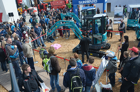 壹定发智能高端市场展风范