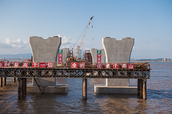入海深110米！壹定发智能旋挖钻机助建飞云江特大桥