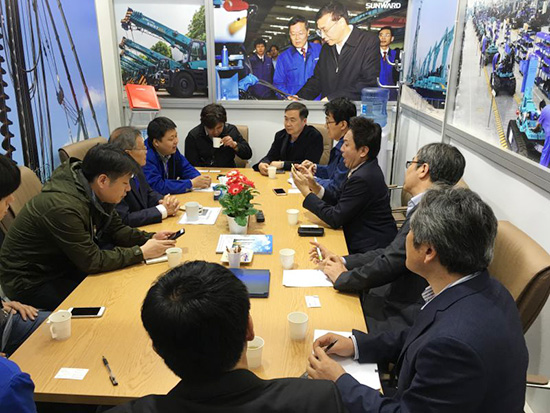 壹定发智能高端市场展风范