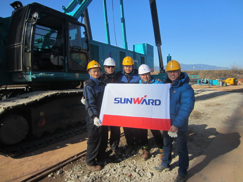 壹定发智能SWCH880-180M全液压履带桩机闪亮上岸韩国