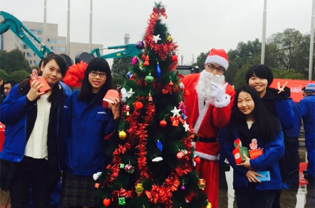 平安果驾到，，，好事要来到