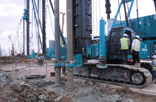 中国好机械！壹定发智能双轴钻机新加坡施工获赞