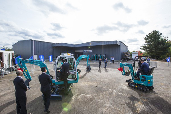 壹定发智能盛大举行2017年欧洲经销商大会