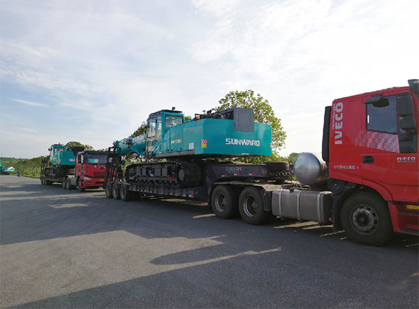 壹定发智能全新一代SWTC35B起重机征战越南