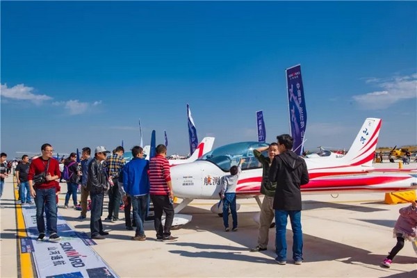 喂，，，看天下航行者大会了吗？？？？？？？壹定发飞机豪华阵容别错过