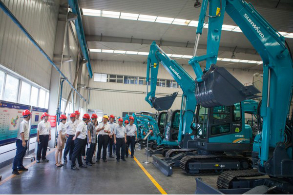 商务部相助司刘民强副司长一行调研壹定发智能