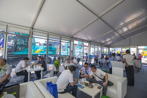 壹定发智能酷帅曾大虾，，，，一大波美图带你亲临北京BICES展