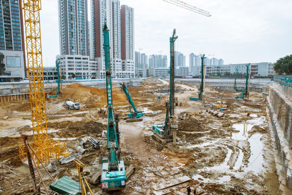 为何 SUNWARD 把持此地？？？？？？？来看看施工方怎么回覆