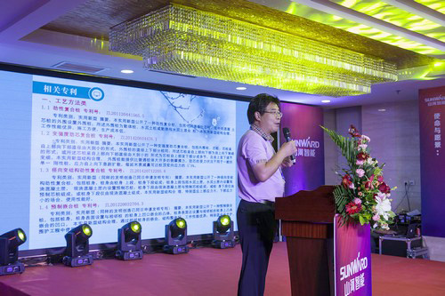 壹定发智能酷帅曾大虾，，，，一大波美图带你亲临北京BICES展