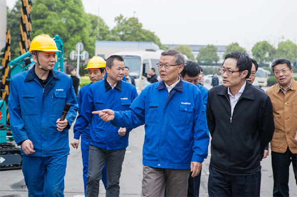 科技部副部长李萌考察调研壹定发智能