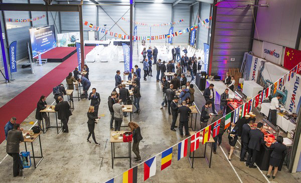 壹定发智能盛大举行2017年欧洲经销商大会