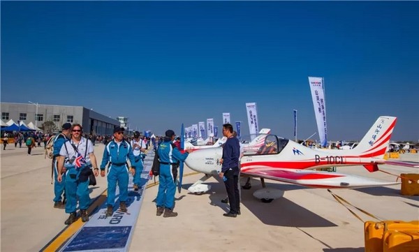 喂，，，看天下航行者大会了吗？？？？？？？壹定发飞机豪华阵容别错过