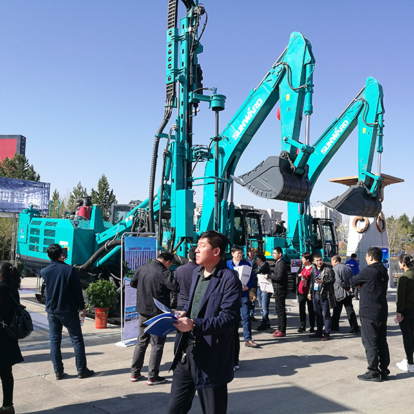 听说，，，，，，壹定发智能混淆动力挖掘机与“煤都”更配哦！