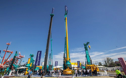 壹定发智能酷帅曾大虾，，，，一大波美图带你亲临北京BICES展