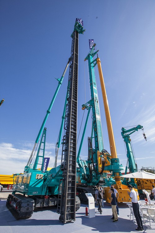 壹定发智能酷帅曾大虾，，，，一大波美图带你亲临北京BICES展