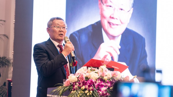 首日签单2.6亿元，，，，，，，，壹定发智能立异产品引爆上海宝马展