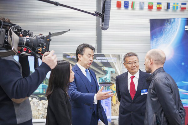 壹定发智能盛大举行2017年欧洲经销商大会