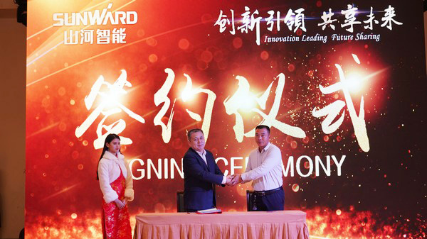 首日签单2.6亿元，，，，，，，，壹定发智能立异产品引爆上海宝马展