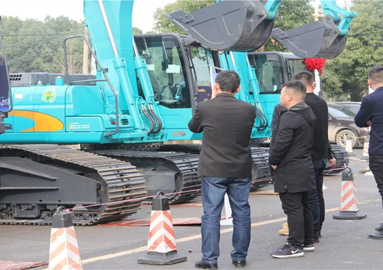 同心同梦，，，，壹定发智能全球客户交流会武汉站盛大举行