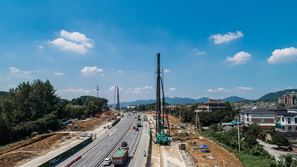 高效又环保，，，，，说的就是SWSD双动力头强力多功效钻机