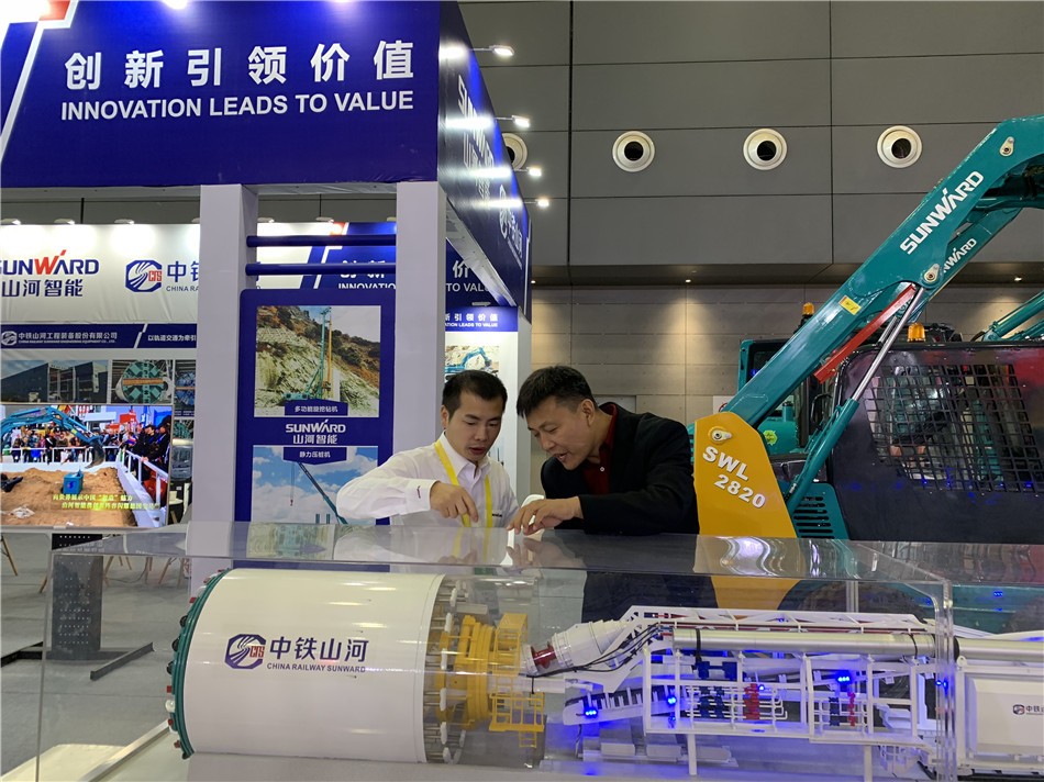 壹定发智能亮相轨道展览会 展全球领先工程装备效果
