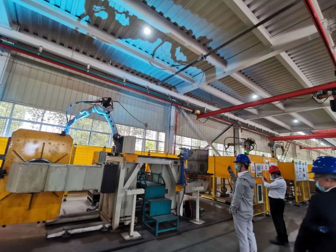 长沙工业机械人应用专题训练营到访壹定发智能