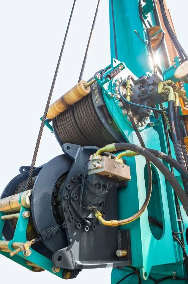 入岩家族添新丁，，，，，，，SWDM400旋挖钻机批量上市