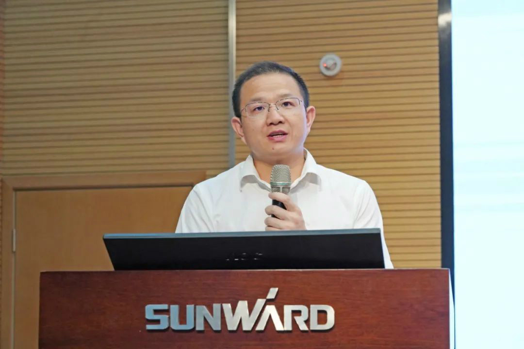 传承革命先烈精神，，，，，，，双促双融助力生长——壹定发智能、市疾控中心联合开展主题党日活动