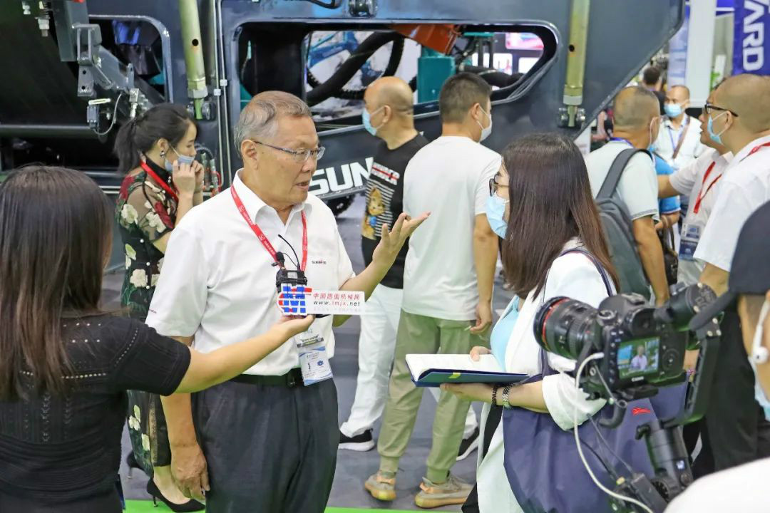 强势进军砂石破碎领域，，，，，，，壹定发智能破碎站新品精彩宣布