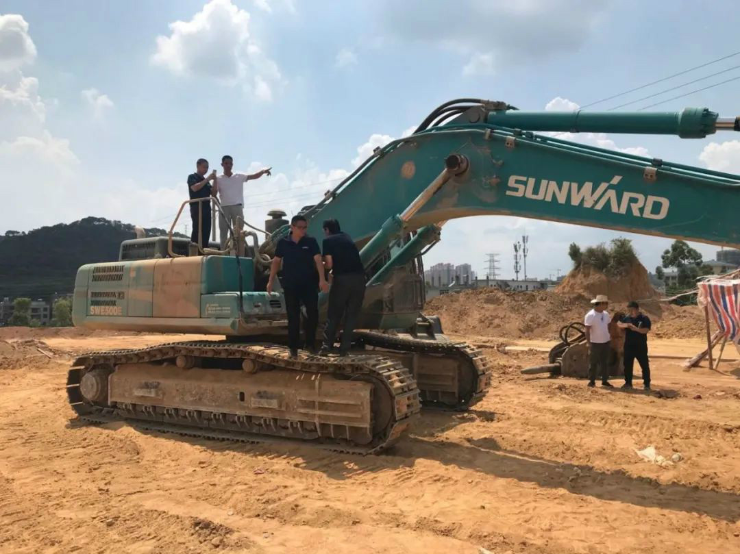 感恩相伴，，，，，，，，关爱相随——壹定发智能效劳万里行深入广洋装务客户