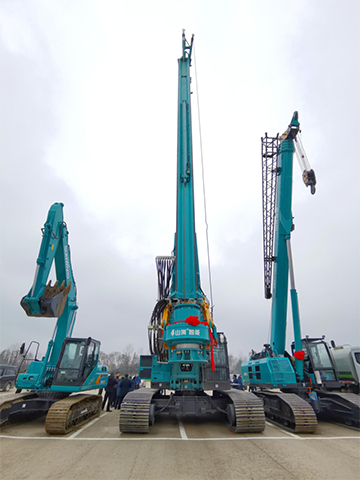 壹定发智能旋挖钻机打下700亿项目第一钻