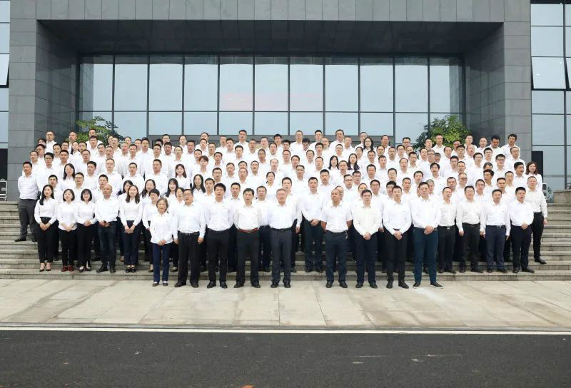 切记初心使命，，，理想成绩未来