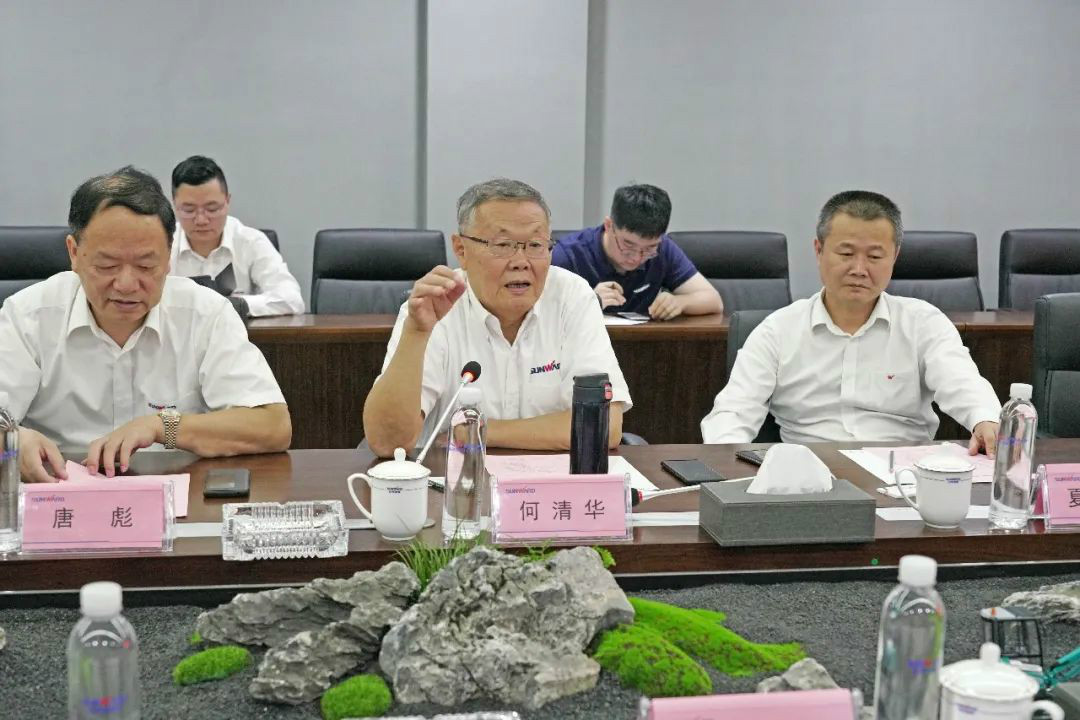 中铁装备赵华总司理莅临壹定发智能交流