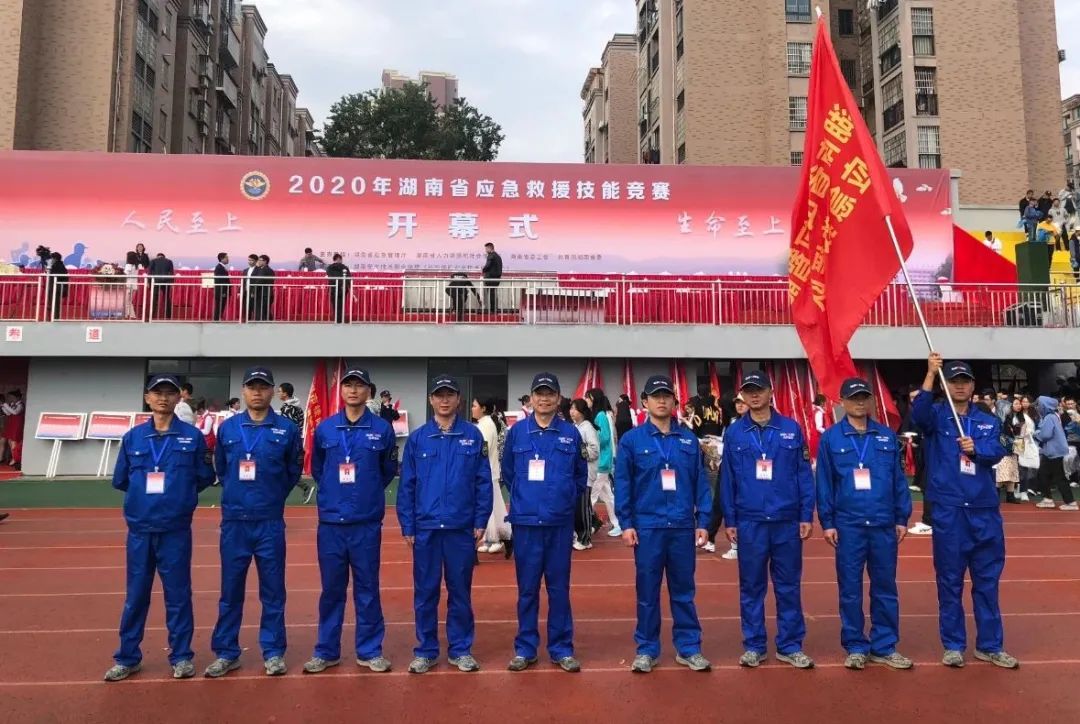 初生牛犊可撼虎 | 壹定发智能应抢救援队斩获诸多奖项