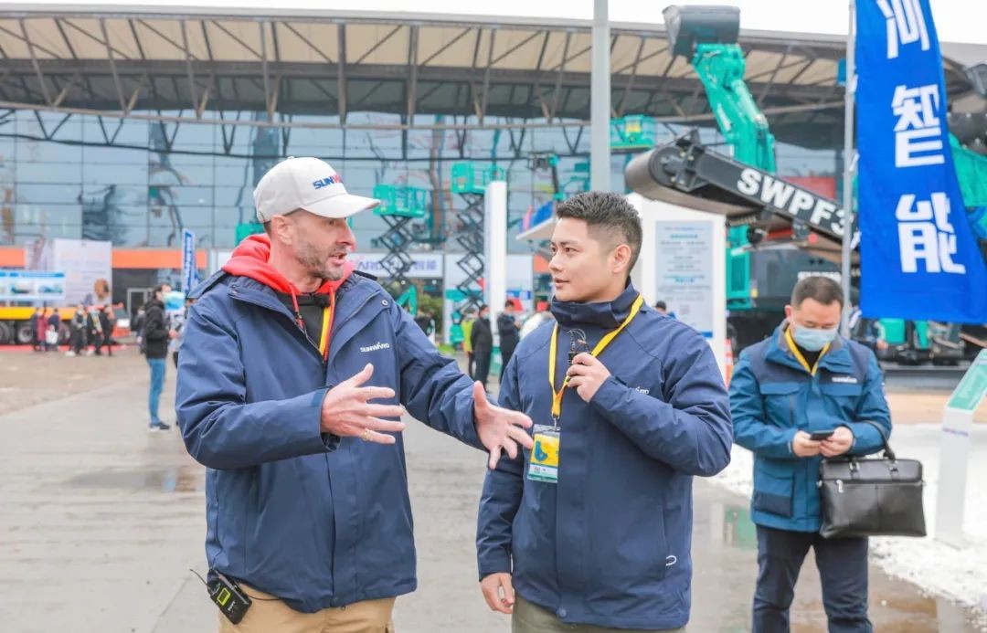 守正立异拓壹定发 壹定发智能闪灼2020上海宝马展