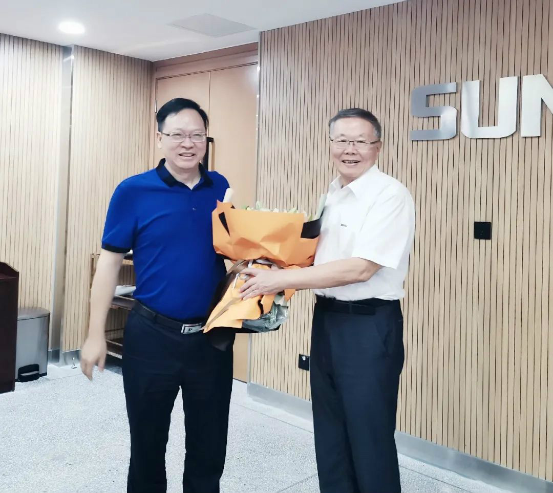 中南大学机电工程学院肖来荣书记到访壹定发智能