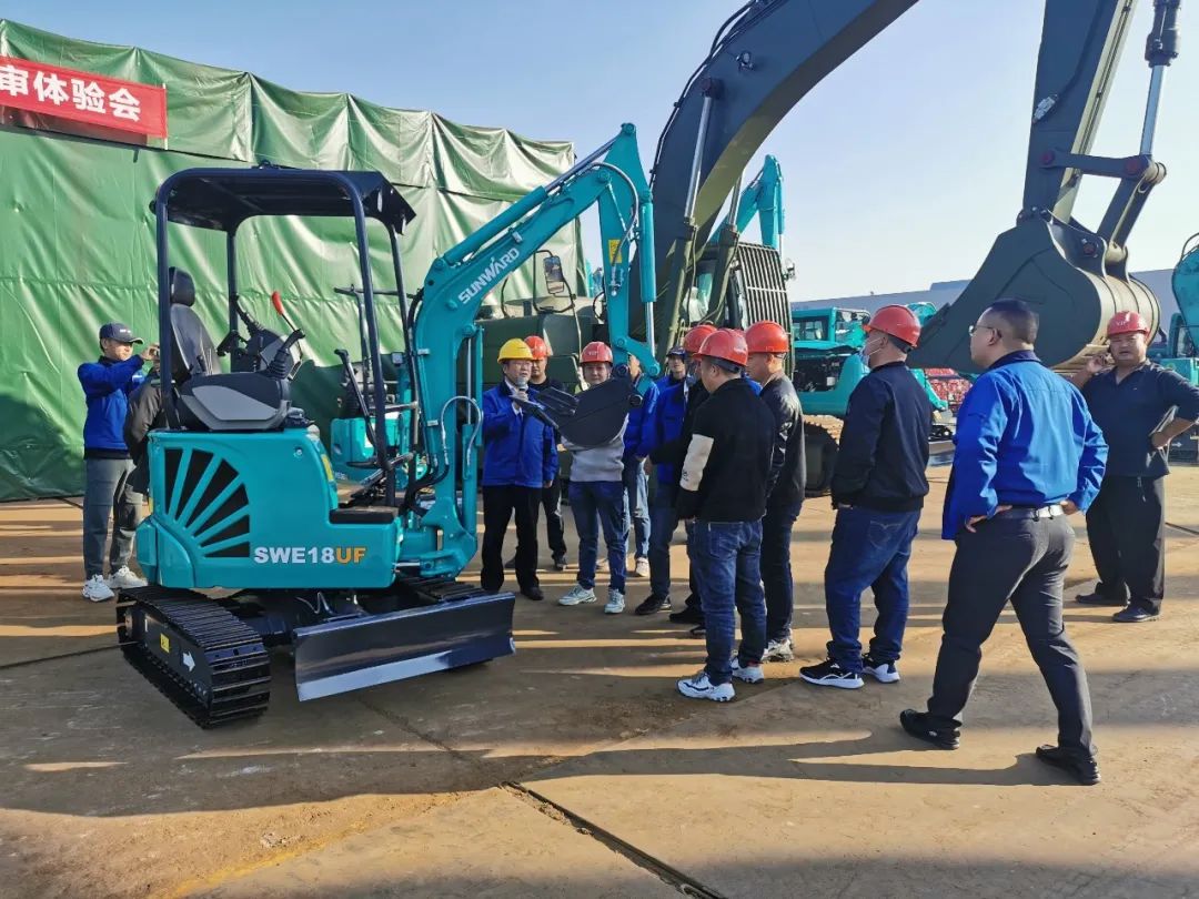 做自己的研究，，，让客户来说吧！