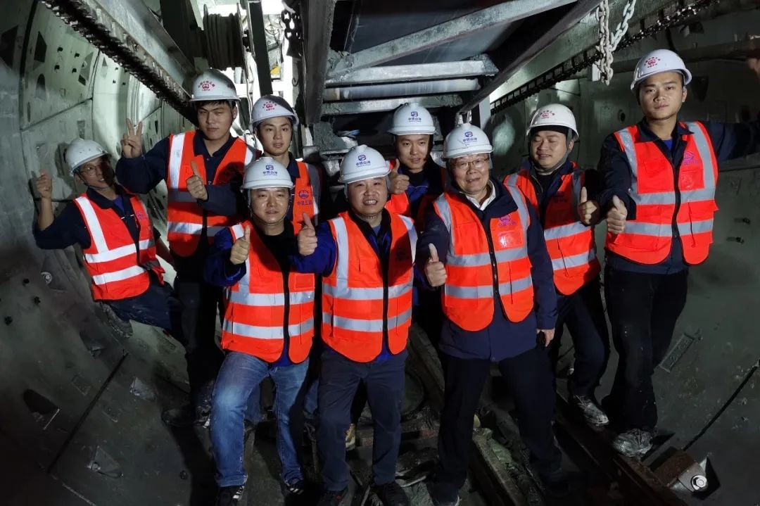 何清华亲临中铁壹定发盾构施工项目指导事情