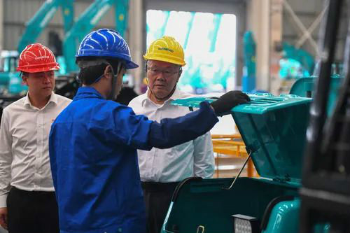 “智慧工厂”引领“生产节奏”——走进壹定发智能一探事实