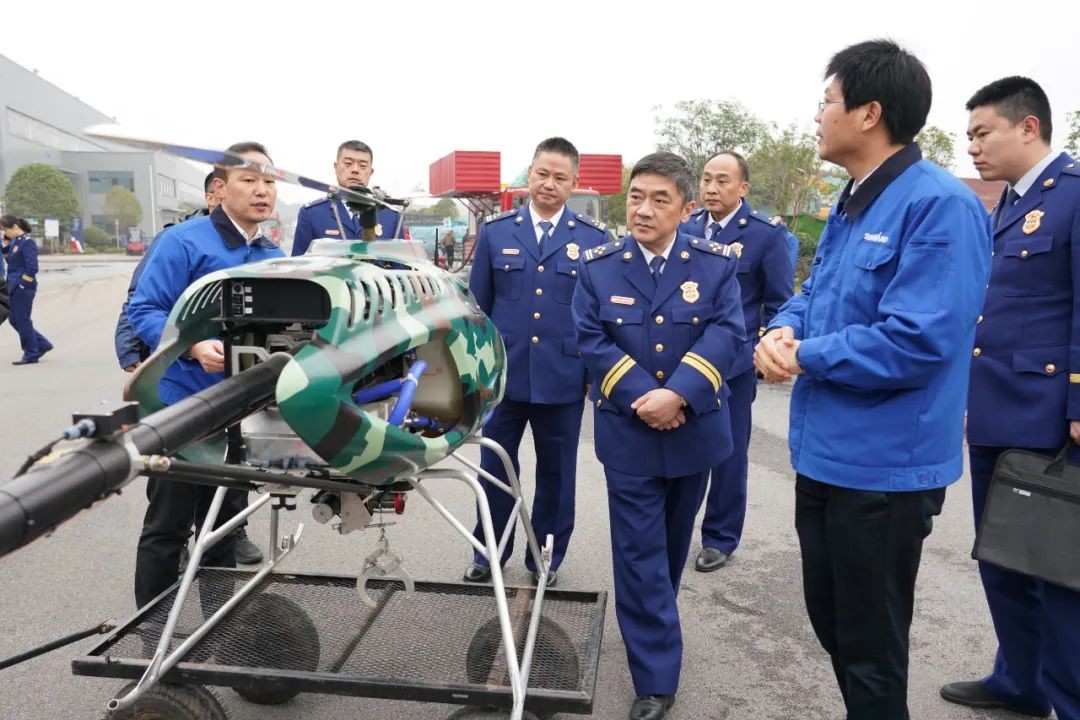 消防救援局考察壹定发智能无人化应抢救援装备
