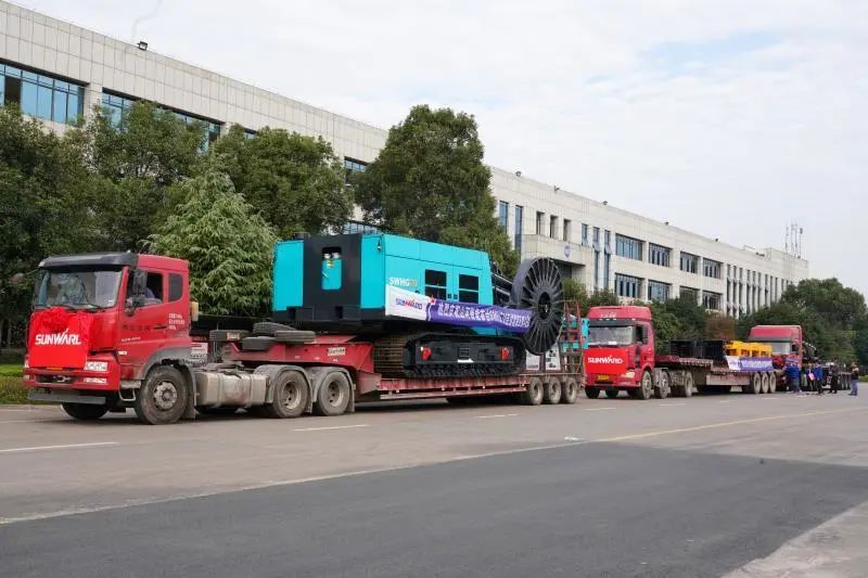 壹定发智能首台SWHG70一连墙液压抓斗顺遂交机