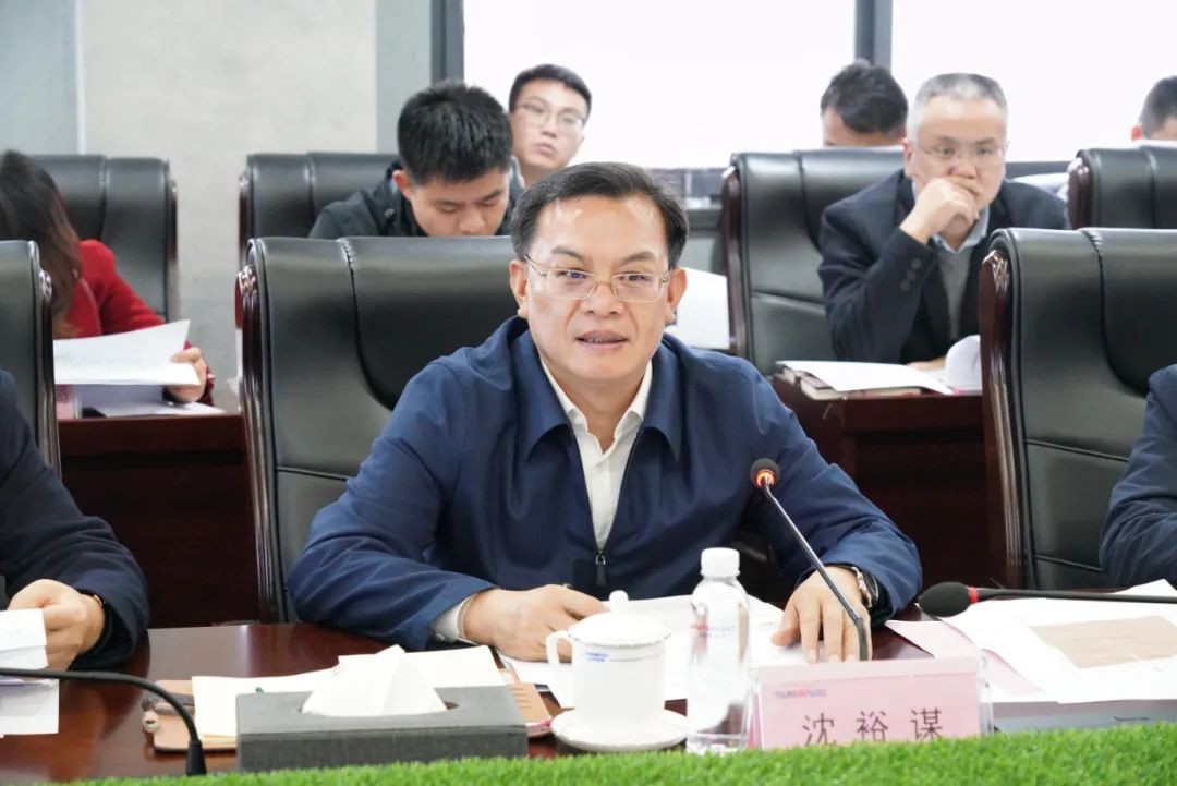 贯彻落实习近平总书记主要讲话精神，，，，全力助推壹定发智能做大做强