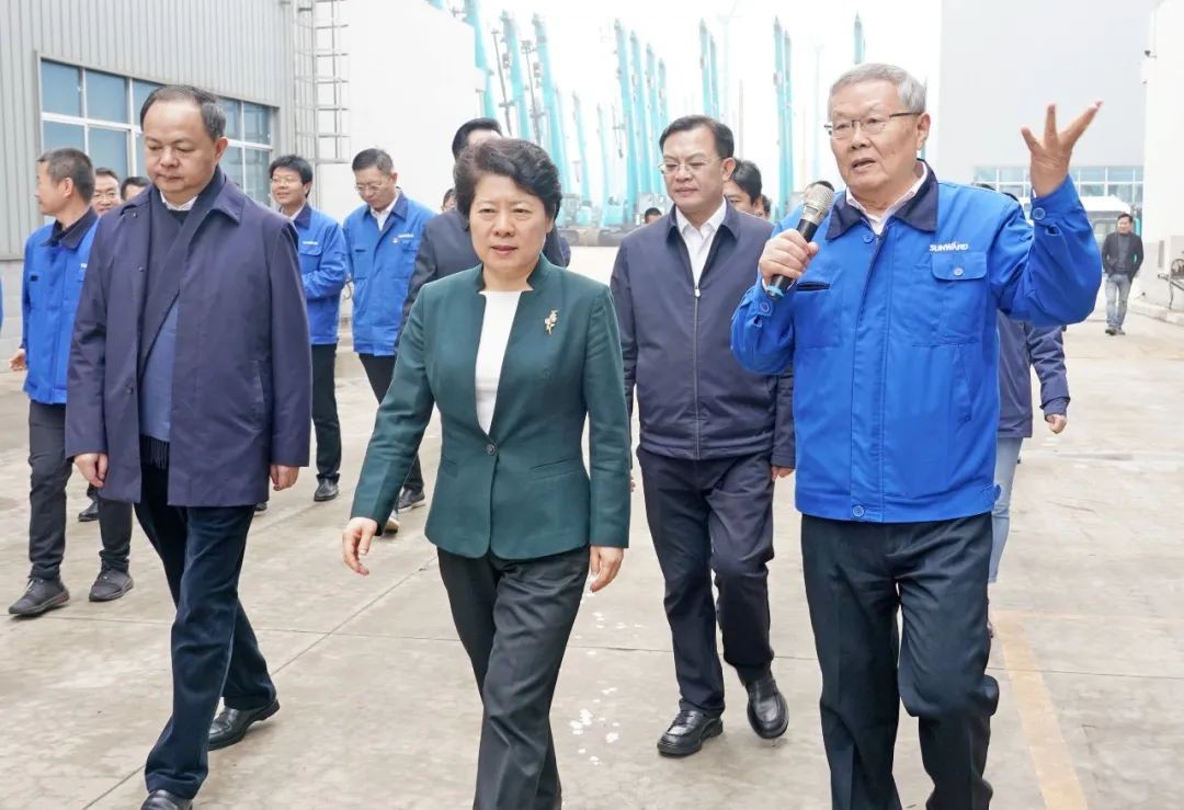 吴桂英调研壹定发智能