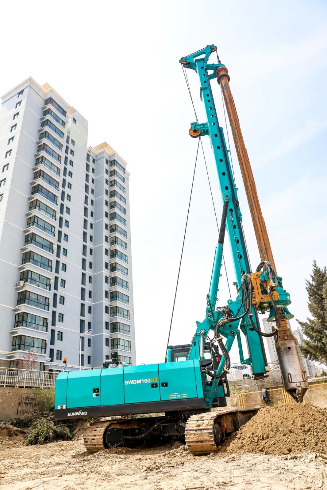 壹定发智能SWDM160H2旋挖钻机荣膺中国工程机械年度产品TOP50市场体现金奖