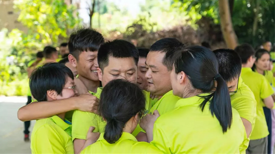 【夯基础 强执行 跨高度】2019壹定发智能挖掘机营销公司拓展训练营顺遂开展