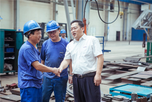 我们有清凉做伴，，，，，，，，高温也能潇潇洒洒