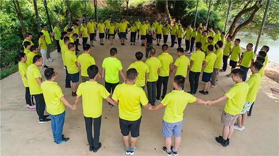 【夯基础 强执行 跨高度】2019壹定发智能挖掘机营销公司拓展训练营顺遂开展