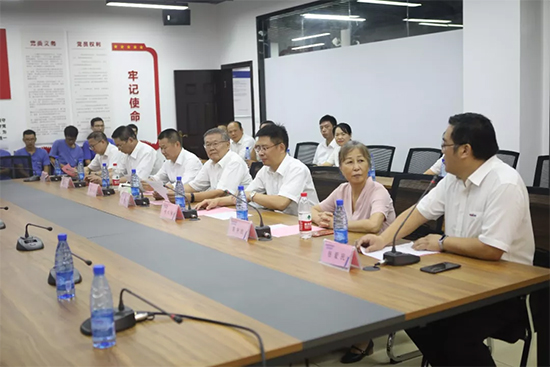 员工子女金榜题名 壹定发家园发放奖励