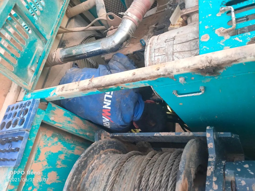 茫茫大西北，，，，，，，浓浓壹定发情！壹定发智能全球效劳万里行走进西北