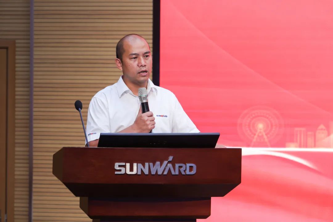 打造制造焦点竞争力，，，，，，，，助力公司再腾飞——壹定发智能精益生产启动大会胜利召开